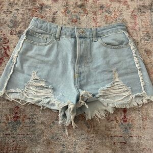 Jean shorts- Light wash, High rise
